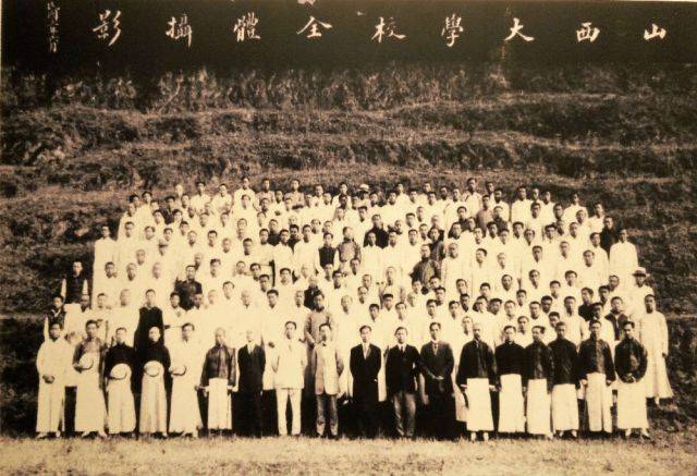 1914 全体照片.jpg